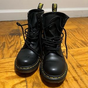 1460 Women’s Dr Martens - Black